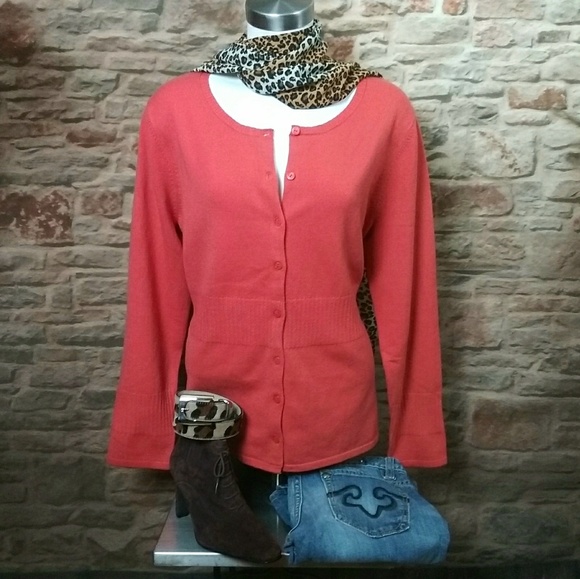 🥀 Orange Button Up Sweater Cardigan - Picture 7 of 7